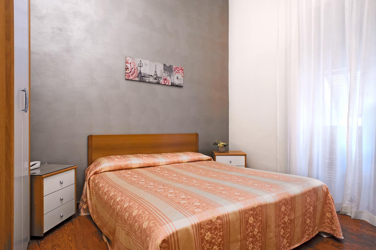 Via Marsaglia Rooms サンレモ エクステリア 写真